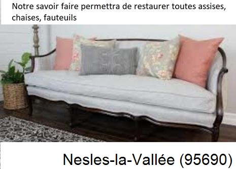 https://www.google.fr/maps/place/95690+Nesles-la-Vall%C3%A9e/@49.1339194,2.0971966,12z/data=!3m1!4b1!4m5!3m4!1s0x47e6590310dd69d9:0x40b82c3688b2f70!8m2!3d49.128845!4d2.169665